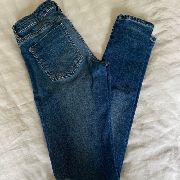 Zara Basic Denim Mid Rise Skinny - Picture 3 of 8